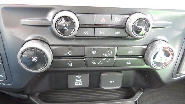 2025 Ford F-250 Super Duty XLT