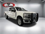 2025 F-250 Super Duty Thumbnail 3