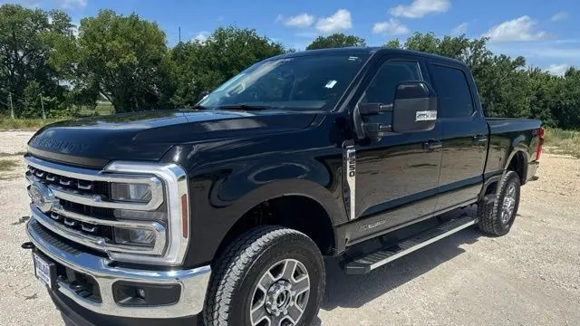 Preowned 2025 Ford F-250 Super Duty Lariat for Sale
