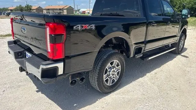 2025 Ford F-250 Super Duty Lariat