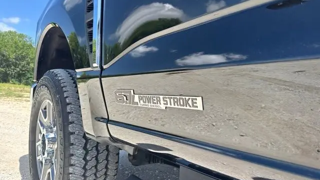 2025 Ford F-250 Super Duty Lariat