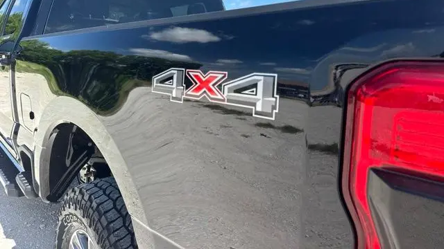 2025 Ford F-250 Super Duty Lariat