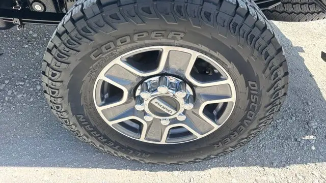 2025 Ford F-250 Super Duty Lariat