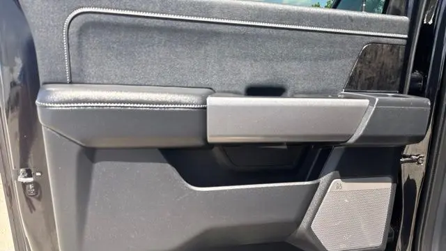 2025 Ford F-250 Super Duty Lariat