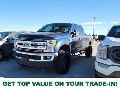 2017 Ford F-250 Super Duty 4X4 Lariat 4DR Crew Cab 6.8 FT. SB Pickup