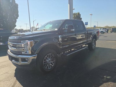 2018 Ford F-250 Super Duty 4X4 Lariat 4DR Crew Cab 6.8 FT. SB Pickup