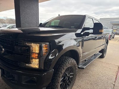 2019 Ford F-250 Super Duty 4X4 Lariat 4DR Crew Cab 8 FT. LB Pickup