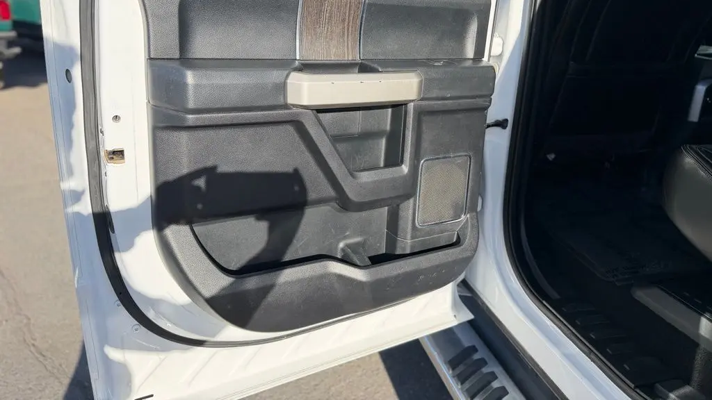 2020 Ford F-250 Super Duty Lariat