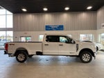 2023 F-250 Super Duty Thumbnail 6