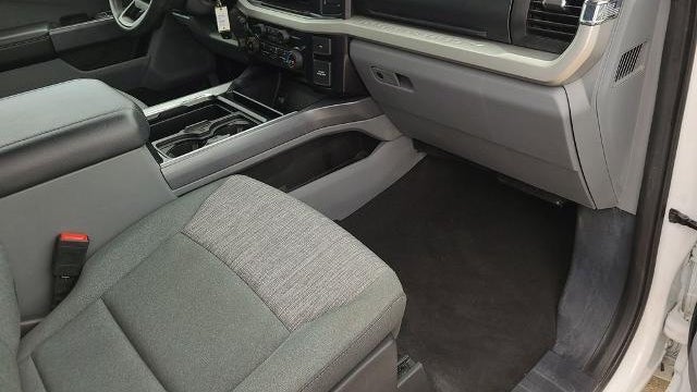 2024 Ford F-250 Super Duty Platinum
