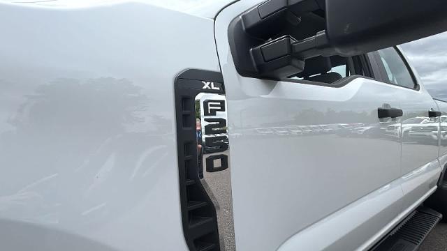 2024 Ford F-250 Super Duty Platinum