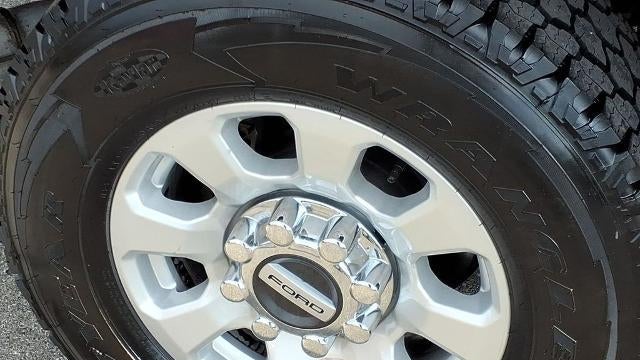 2024 Ford F-250 Super Duty Platinum