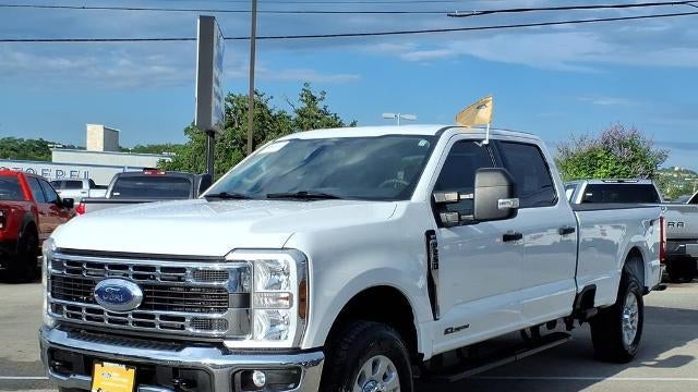 2024 Ford F-250 Super Duty Platinum