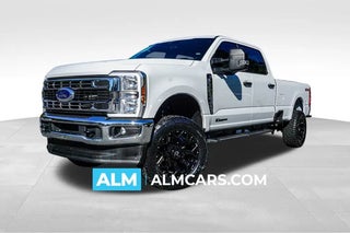 2024 Ford F-250 Super Duty with Oxford White Exterior