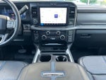 2025 F-250 Super Duty Thumbnail 14