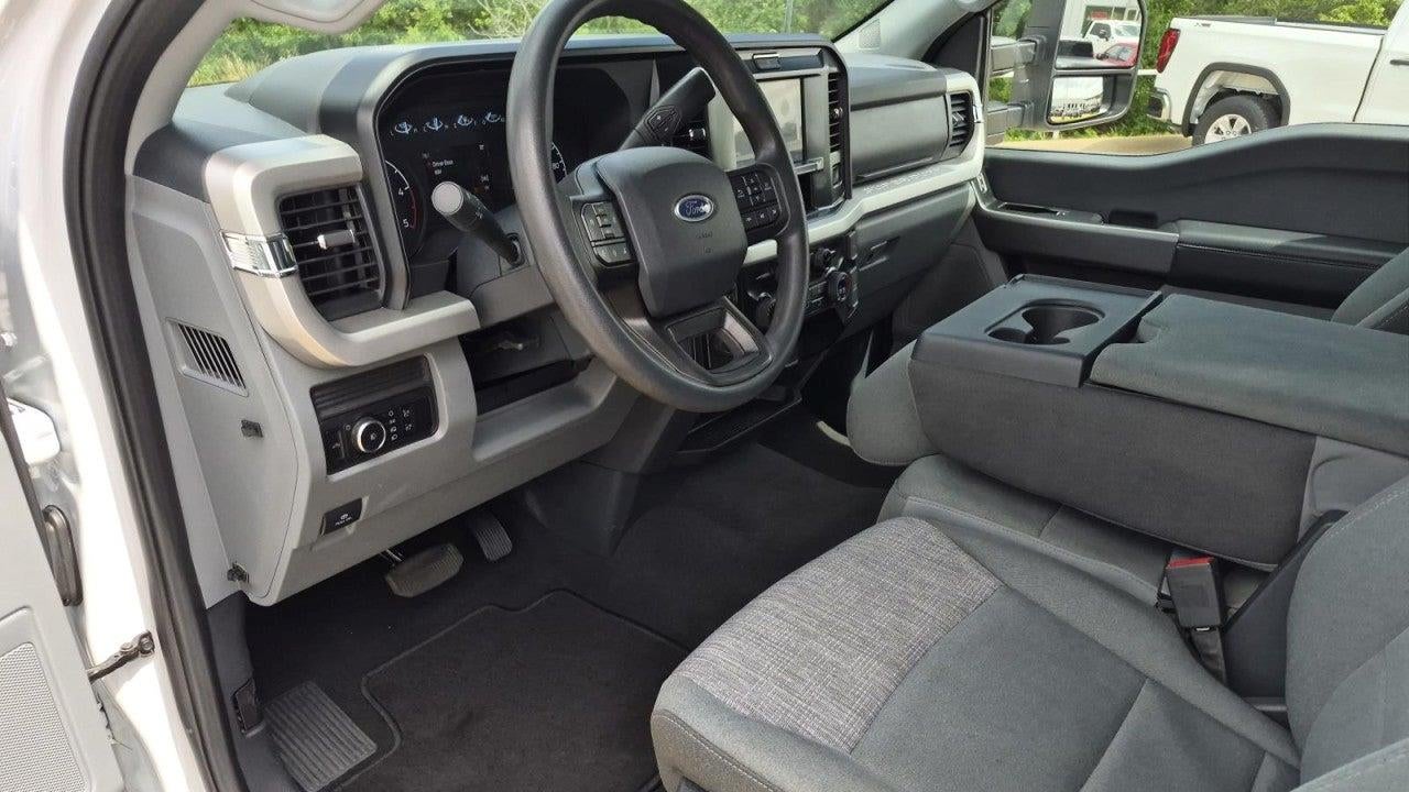 2025 Ford F-250 Super Duty XL