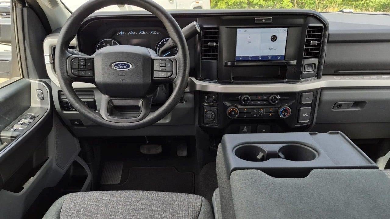 2025 Ford F-250 Super Duty XL