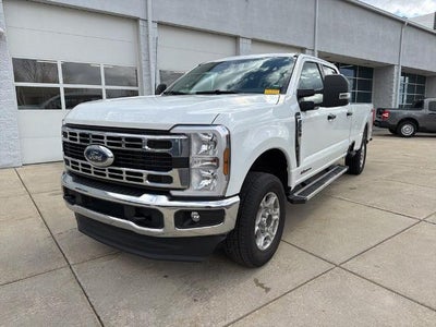 2025 Ford F-250 Super Duty 4X4 XLT 4DR Crew Cab 6.8 FT. SB Pickup