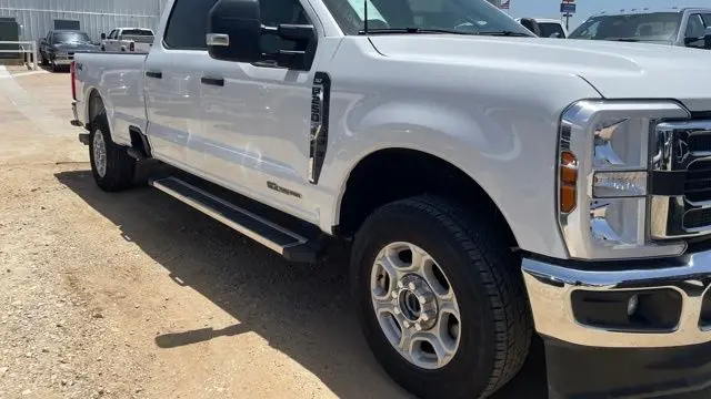 2025 Ford F-250 Super Duty Lariat