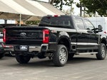 2025 F-250 Super Duty Thumbnail 4