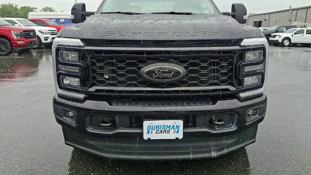 2026 Ford F-250 Super Duty Platinum