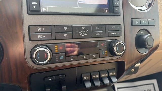 2011 Ford F-250 Super Duty XL