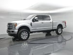 2017 F-250 Super Duty Thumbnail 32