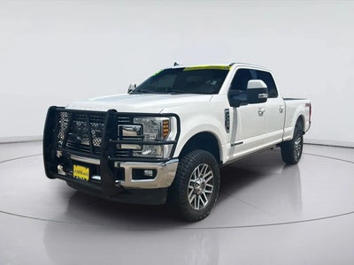 2019 Ford F-250 Super Duty 4X4 Lariat 4DR Crew Cab 6.8 FT. SB Pickup