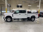 2024 F-250 Super Duty Thumbnail 2