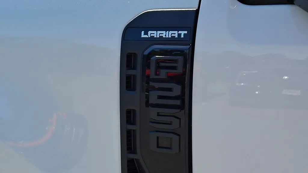 2024 Ford F-250 Super Duty Lariat