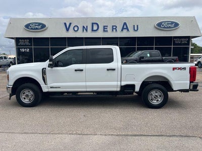2024 Ford F-250 Super Duty 4X4 XL 4DR Crew Cab 8 FT. LB Pickup