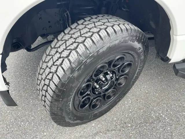 2025 Ford F-250 - $77,500