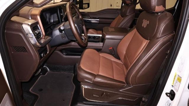 2025 Ford F-250 Super Duty XLT