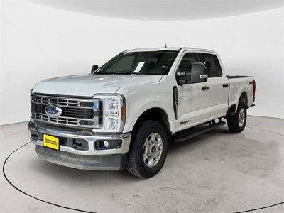 2025 Ford F-250 Super Duty 4X4 XLT 4DR Crew Cab 6.8 FT. SB Pickup
