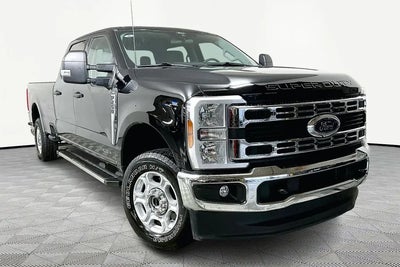 2025 Ford F-250 Super Duty 4X4 XLT 4DR Crew Cab 6.8 FT. SB Pickup