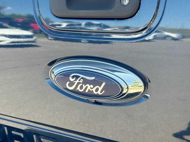 2016 Ford F-250 - $10,775