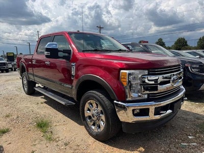 2017 Ford F-250 Super Duty 4X4 Lariat 4DR Crew Cab 6.8 FT. SB Pickup
