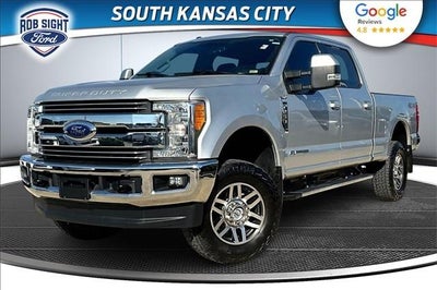 2017 Ford F-250 Super Duty 4X4 Lariat 4DR Crew Cab 6.8 FT. SB Pickup