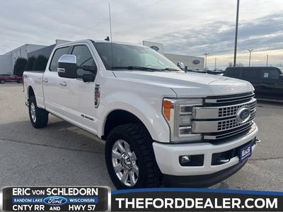 2019 Ford F-250 Super Duty 4X4 Platinum 4DR Crew Cab 6.8 FT. SB Pickup