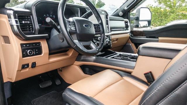2024 Ford F-250 Super Duty Platinum