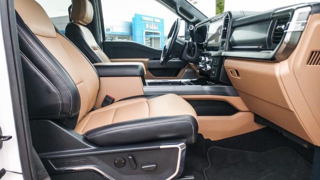 2024 Ford F-250 Super Duty Platinum
