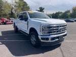 2024 F-250 Super Duty Thumbnail 3