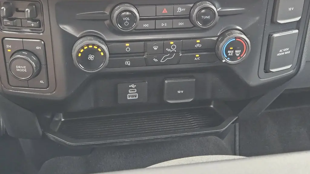 2025 Ford F-250 Super Duty XLT