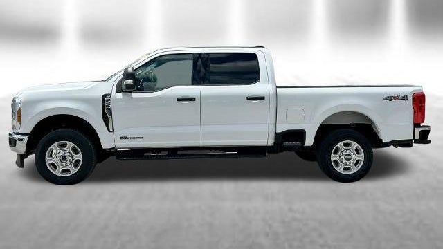 2025 Ford F-250 Super Duty Platinum