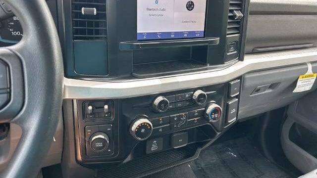 2025 Ford F-250 Super Duty Platinum