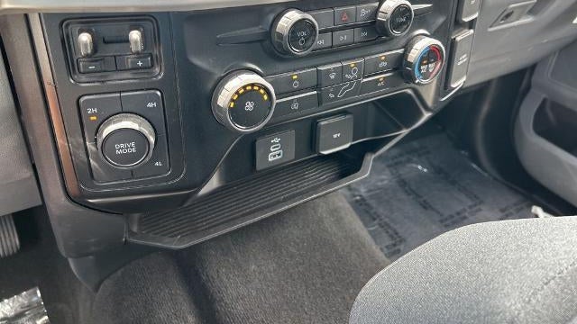 2025 Ford F-250 Super Duty Platinum