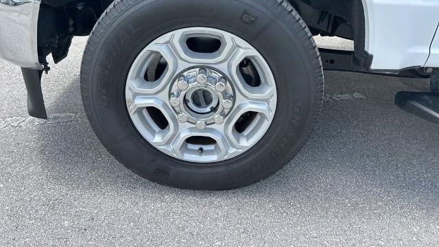 2025 Ford F-250 Super Duty Platinum