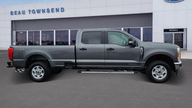 2025 Ford F-250 Super Duty XLT