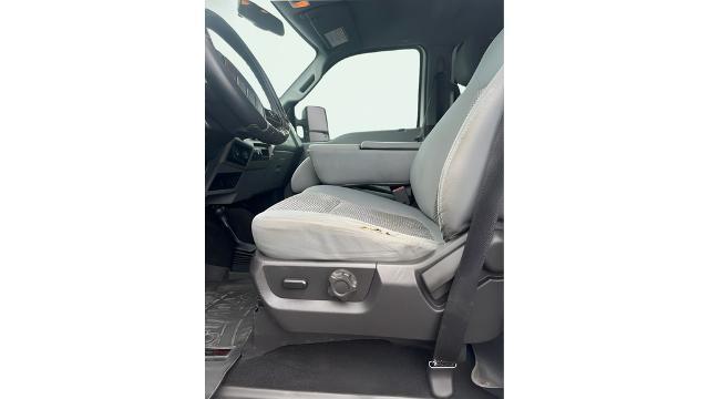 2016 Ford F-250 - $33,495