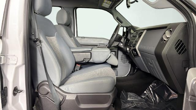 2016 Ford F-250 - $33,495